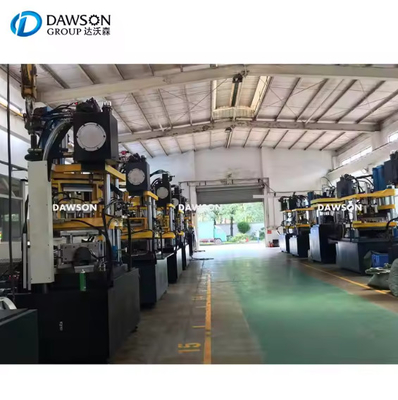 Plastic Cans Injection Stretch Blow Molding Machine / PET Bottle Making Machinery