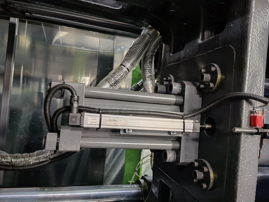 Leading Supplier Efficient Innovative Injection Molding Machinery for PET Pesticide Preforms