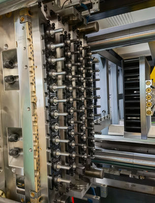 160Mpa Plastic Injection Molding Machine